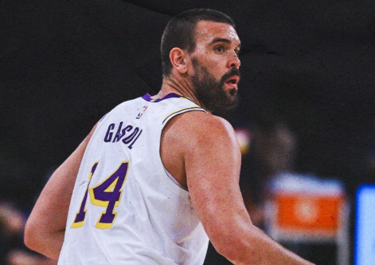 今晚曼联调整名单以备欧篮联,内部沟通环节打磨,压力陡增,更衣室氛围转暖(欧篮联篮球比赛赛程) 今晚曼联调整名单以备欧篮联,内部沟通环节打磨,压力陡增,更衣室氛围转暖(欧篮联篮球比赛赛程)